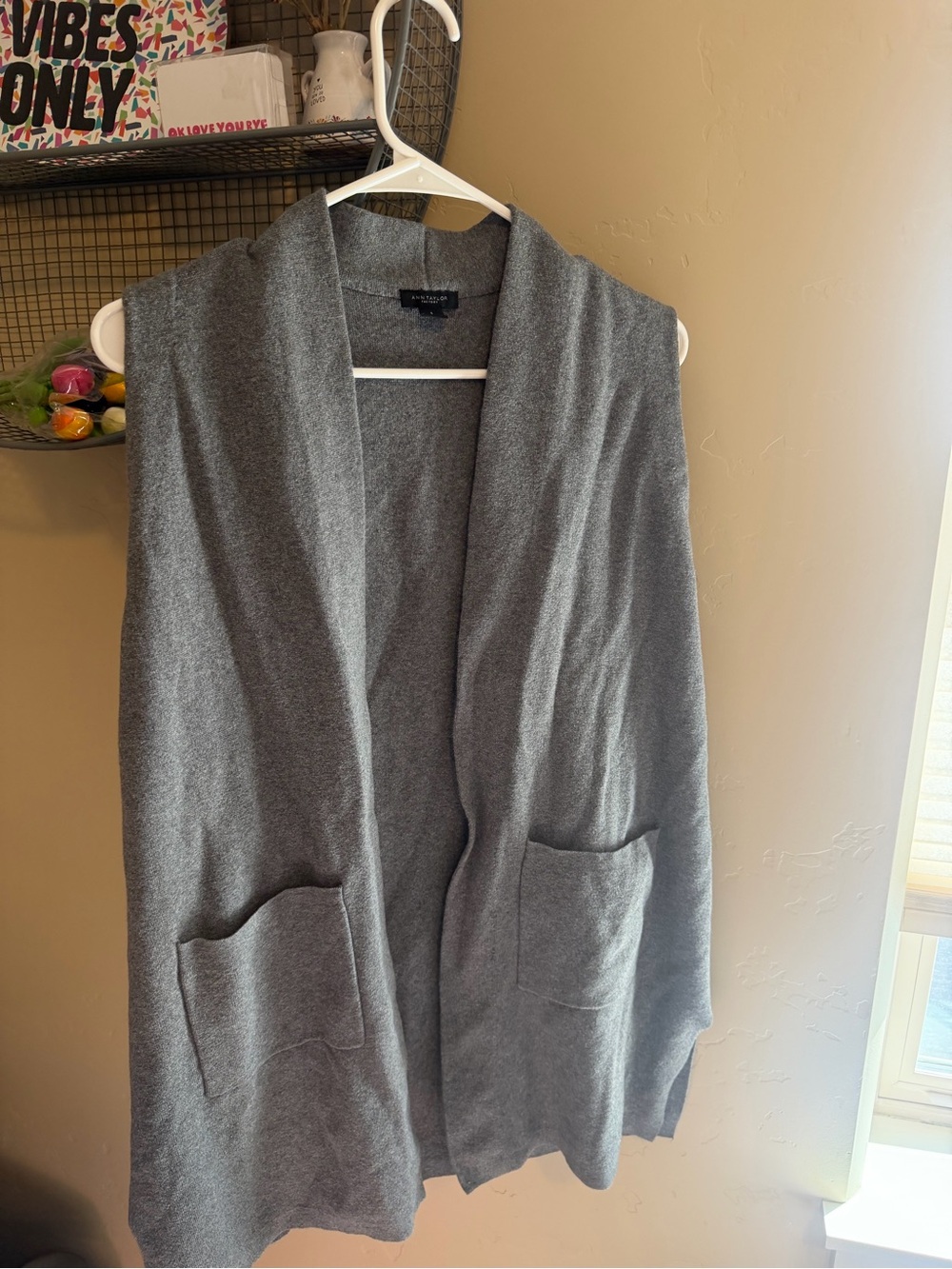 Ann Taylor Factory Gray Sleeveless Open Knit Cardigan